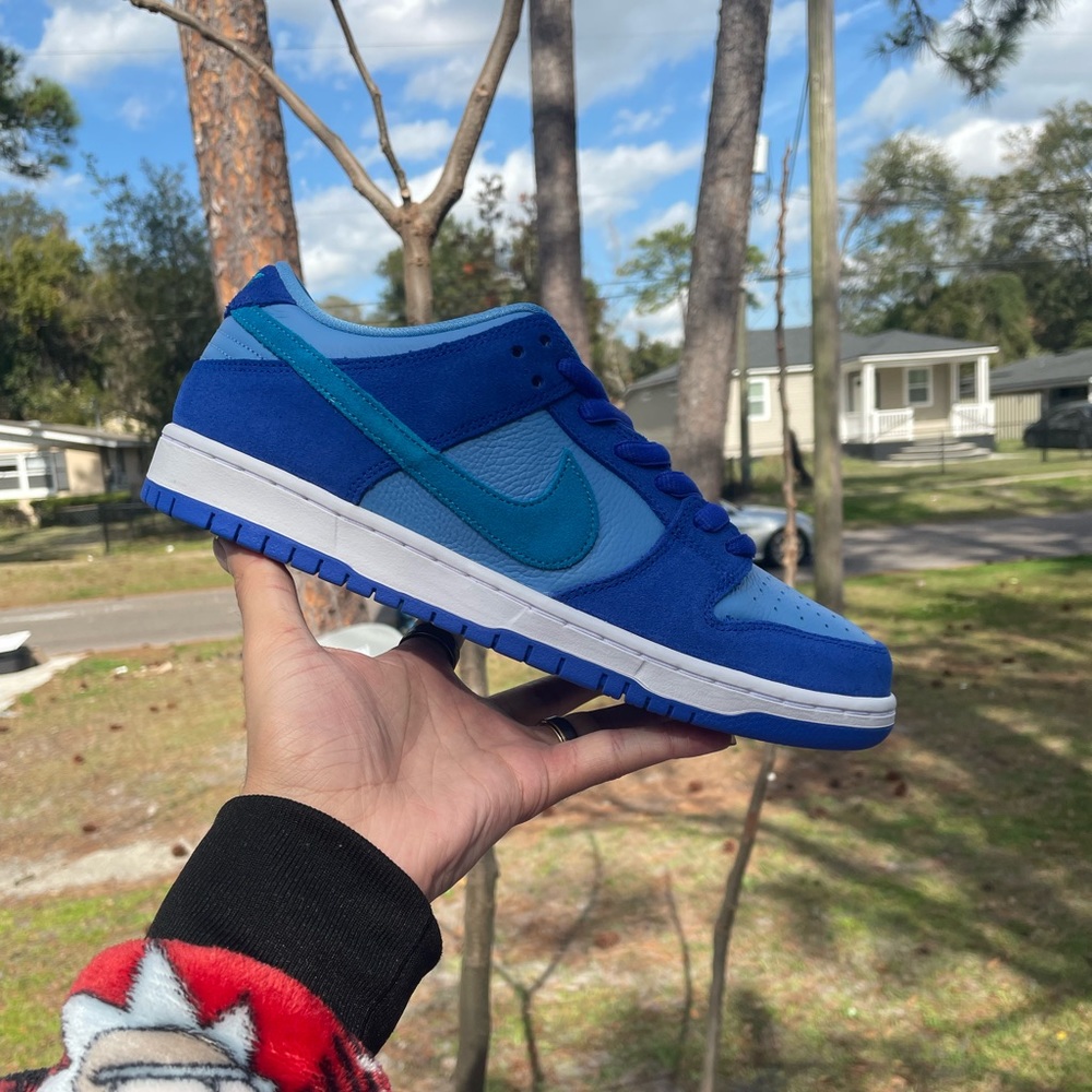 DS Nike Dunk SB Blue Raspberry